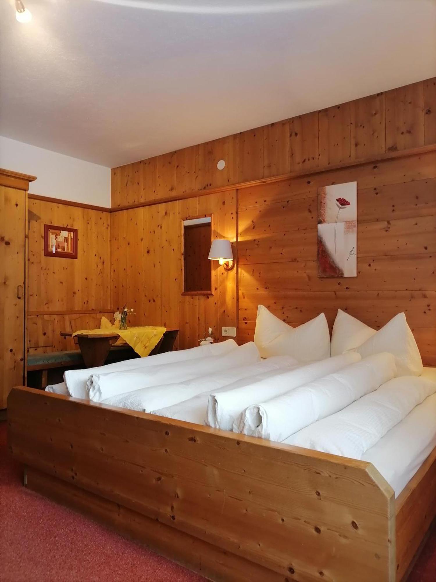Birkenheim Widmann Hotel Längenfeld Quarto foto